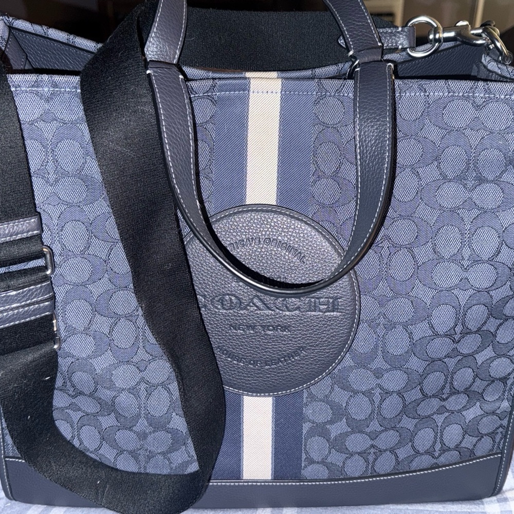 Coach Navy and White Signature Dempsey Tote - Picture 6 of 6
